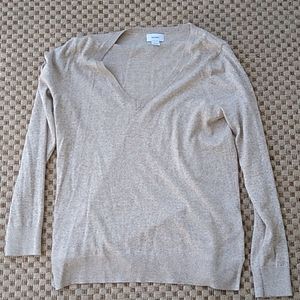 Old navy cream long sleeve v neck